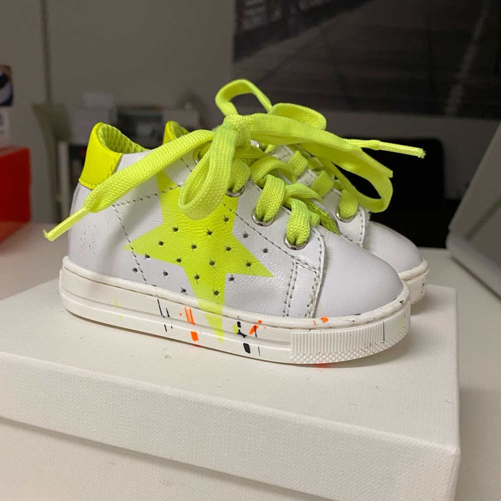 KIDS FALCOTTO Sneakers, size 18 (US 3)